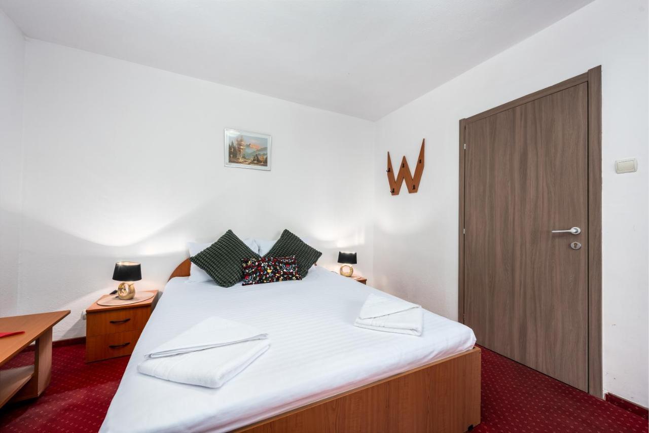 Pensiunea Ursuletul Paddington Predeal Exterior foto